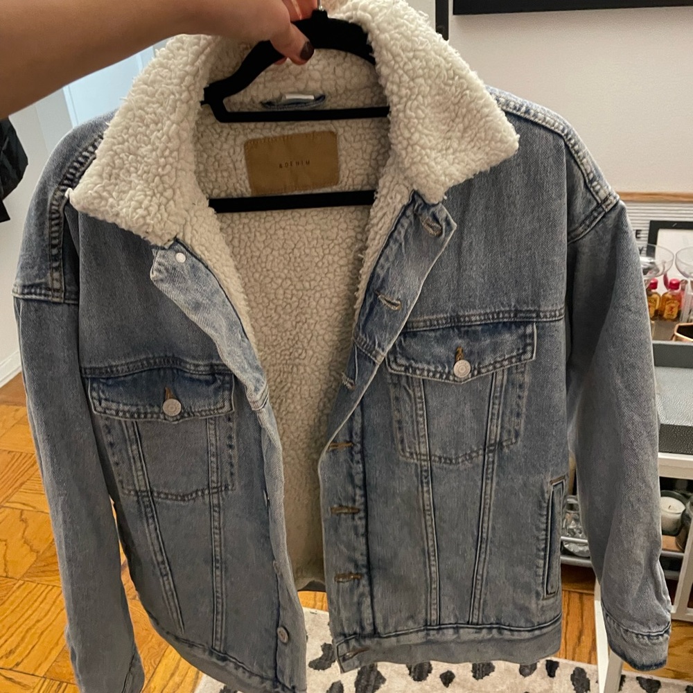 Oversized Shearling Lined Denim Jacket - Open To … - image 4